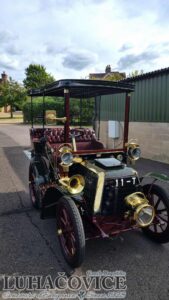 1901 Panhard et Levassor, Twin-cylinder 7HP